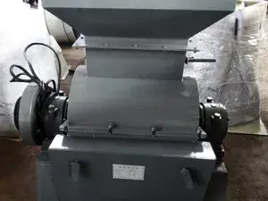 Urea Crusher